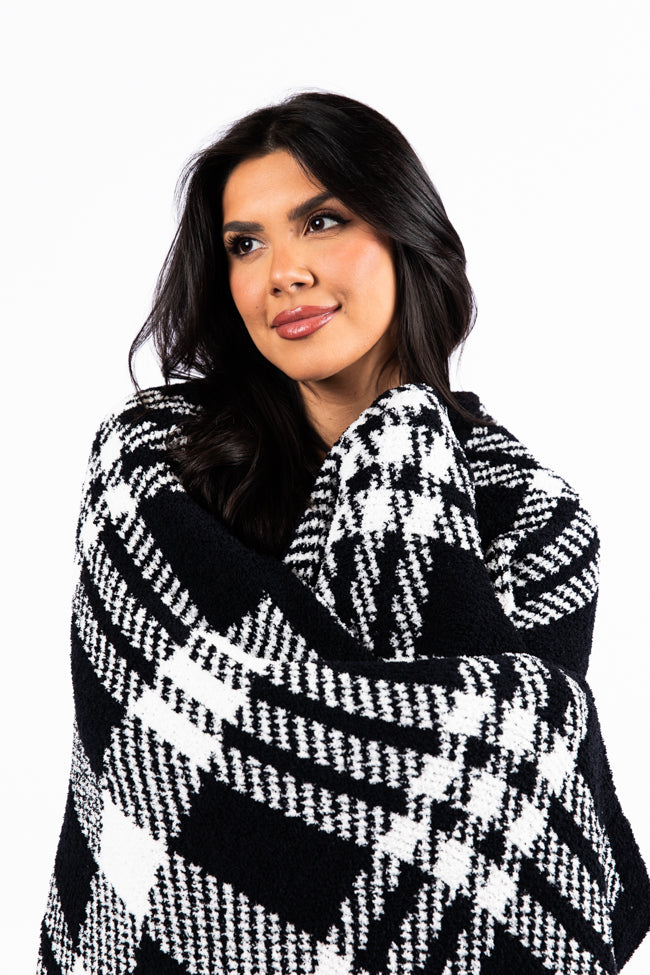 Make Me Believe Black And White Plaid Blanket DOORBUSTER