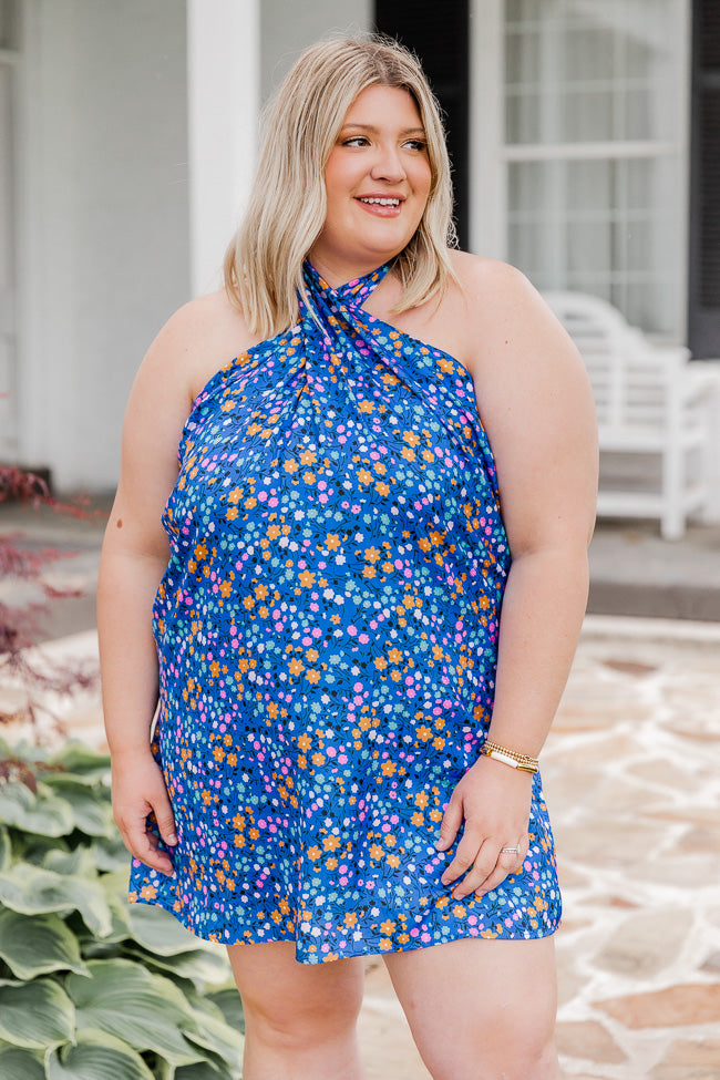 Busty plus size outlet dresses