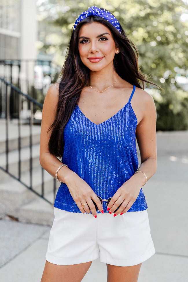 Move Over Black Sequins, Make Room For My Favorite Color!  Sequin tank  outfit, Sequins top outfit, Sequin tank top outfit