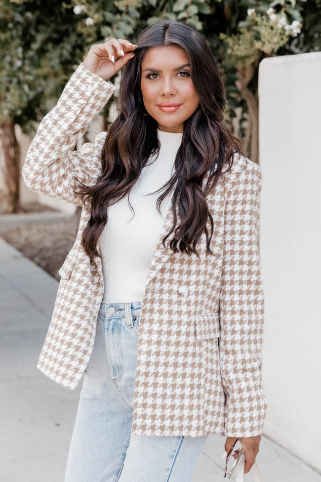 In Mysterious Ways Tan Houndstooth Blazer – Pink Lily