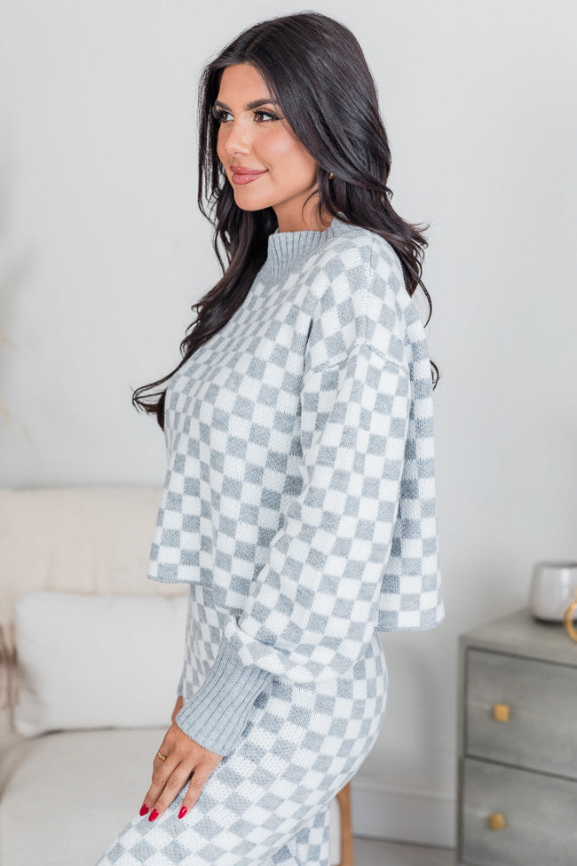 Simple Solutions White and Grey Checkered Sweater Set
