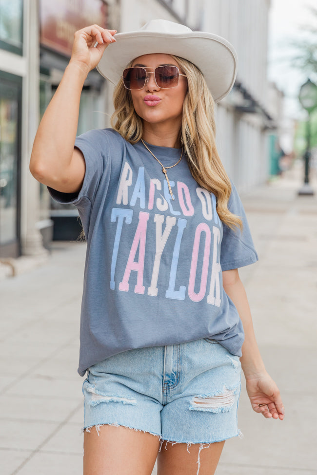 Raised On Taylor Grey Oversized Graphic Tee – Pink Lily