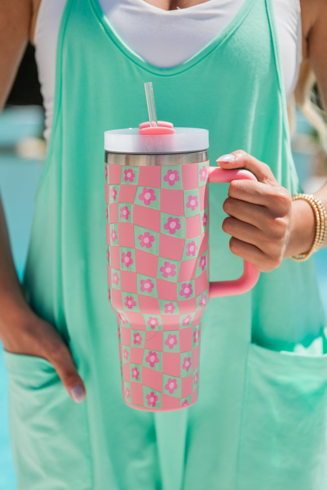 Sippin' Pretty Warped Checker Daisy 40 oz Drink Tumbler With Lid And Straw
