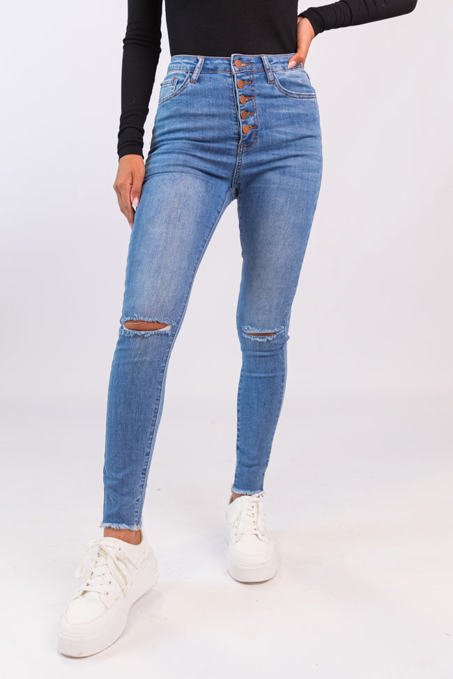 Chelsie Light Wash Busted Knee Jeans