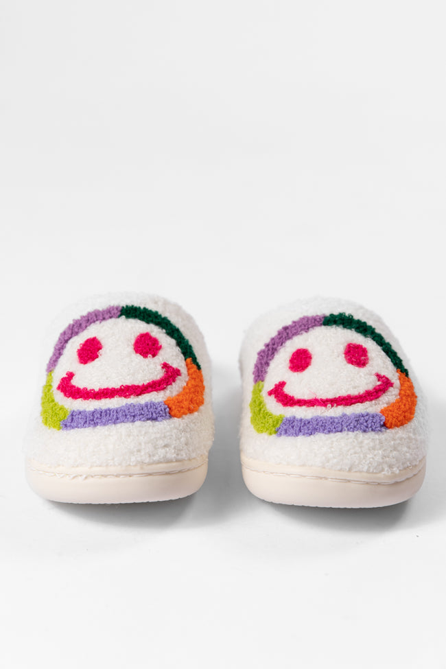 Smiley Face Slippers DOORBUSTER