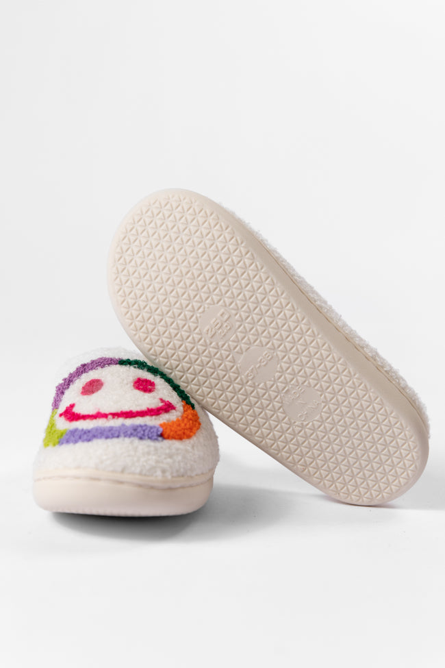 Smiley Face Slippers DOORBUSTER