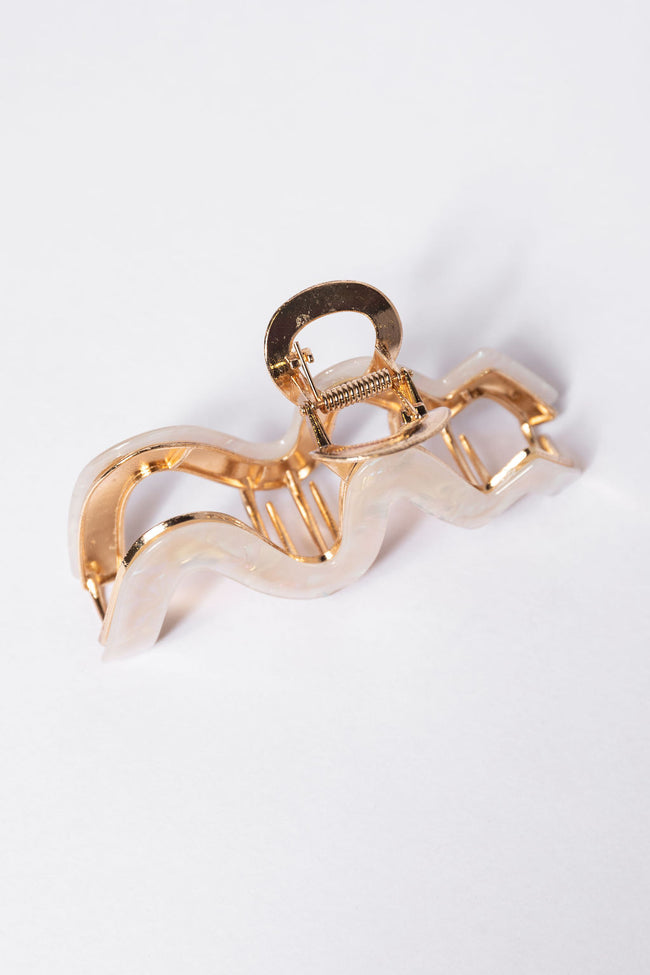 White Squiggly Claw Clip SALE