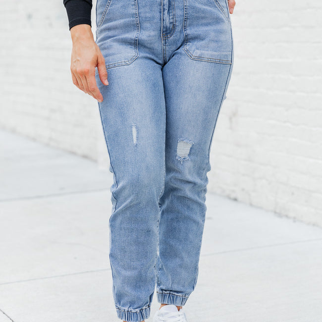 Nearly 13,000  Shoppers Have Given These $20 Joggers That Look Like  Jeans a Perfect Rating