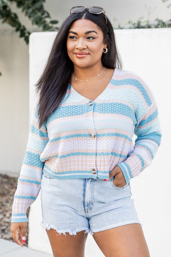 Blue and white hot sale striped cardigan outfit