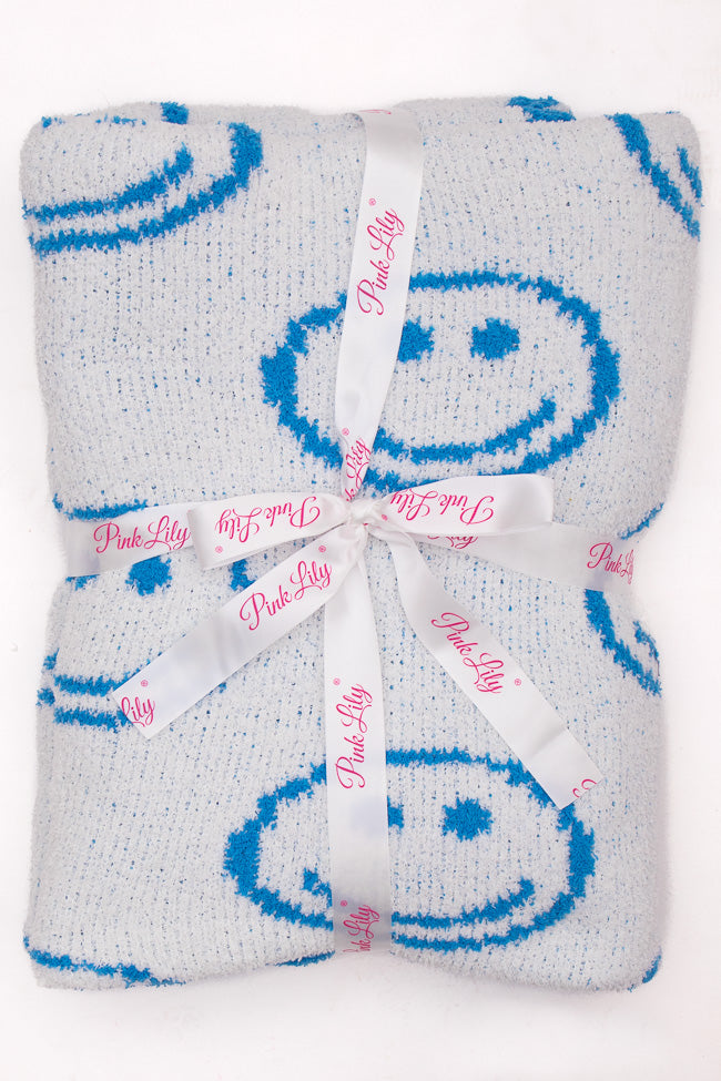 Make Me Believe Blue Smiley Blanket DOORBUSTER