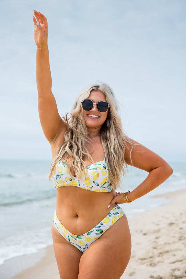Grab The Chance In Summer Sunshine Bikini Bottoms