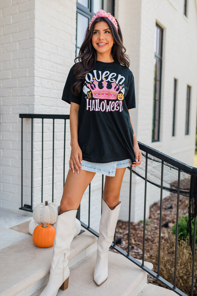 Queen Of Halloween Black Oversized Graphic Tee