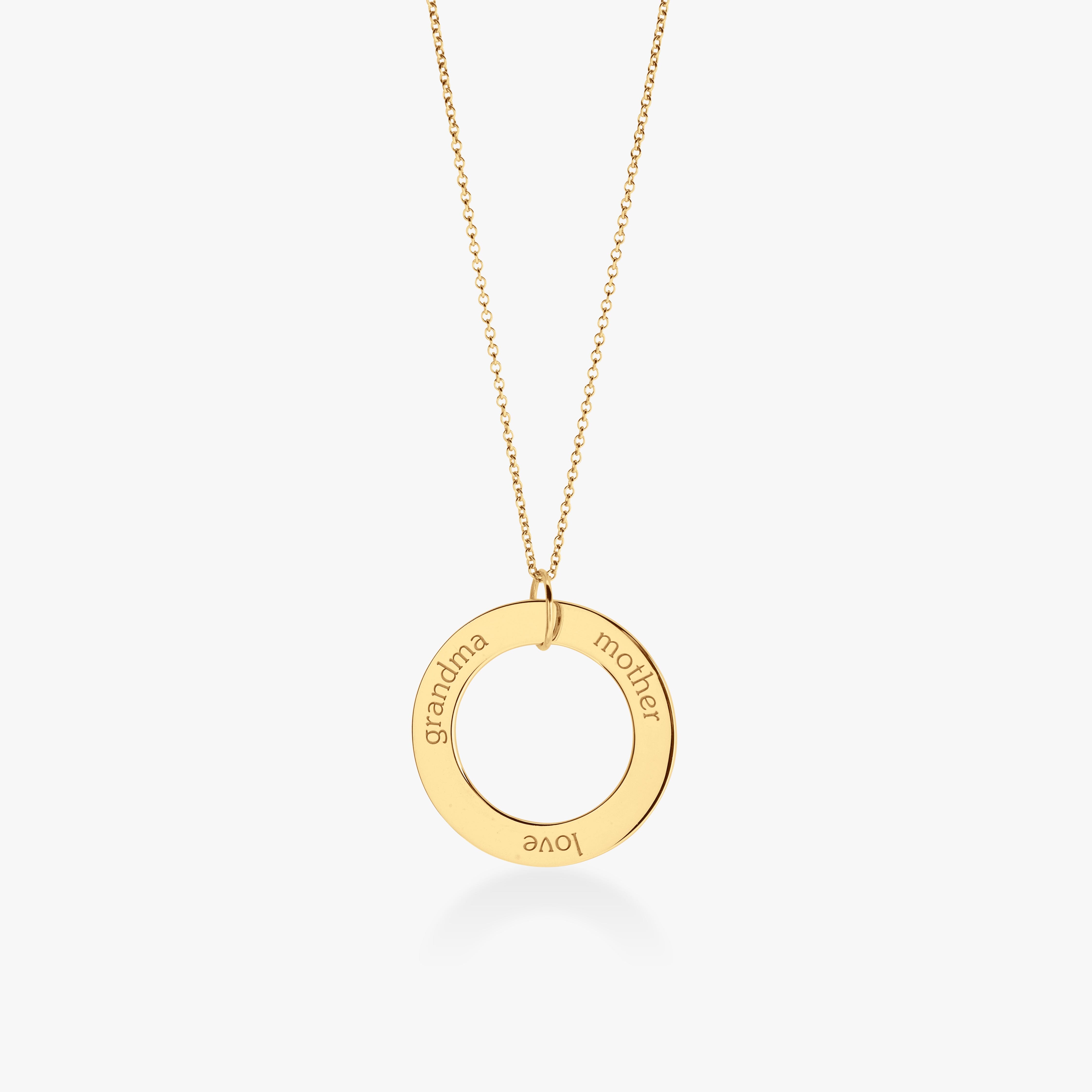 Circle Pendant Necklace - Grandma, Mother, Love