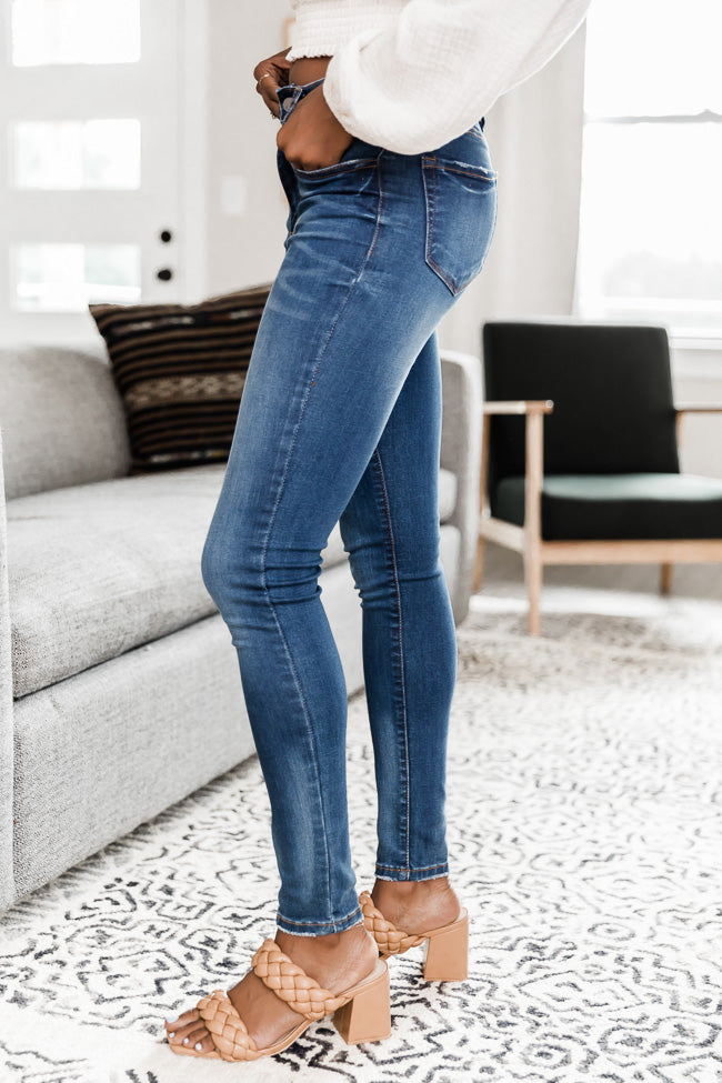 Felicity Dark Wash Skinny Jeans FINAL SALE – Pink Lily