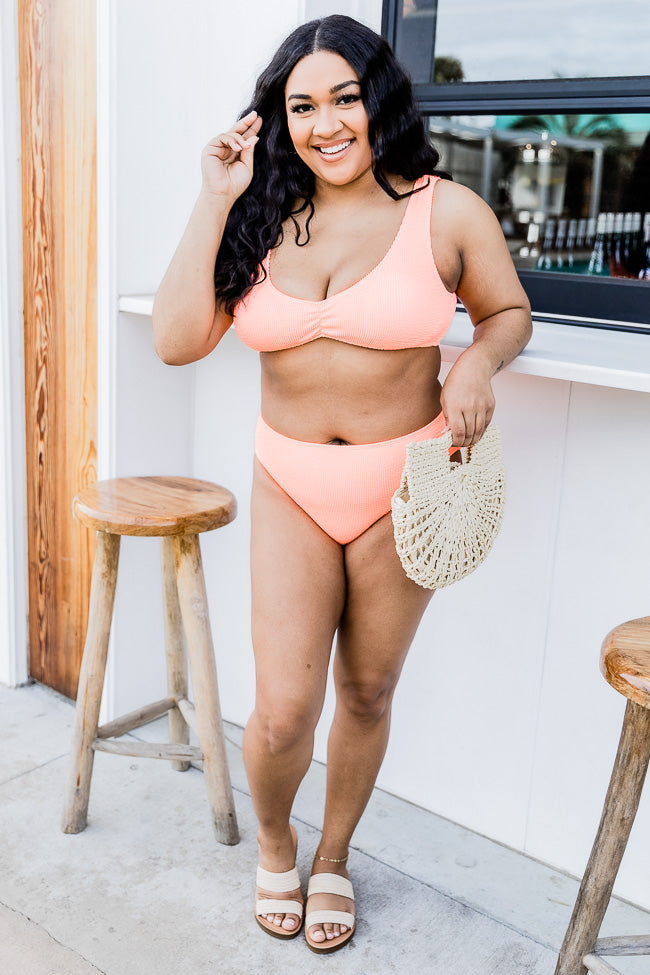 Do bikinis look good on plus-size women? - Quora