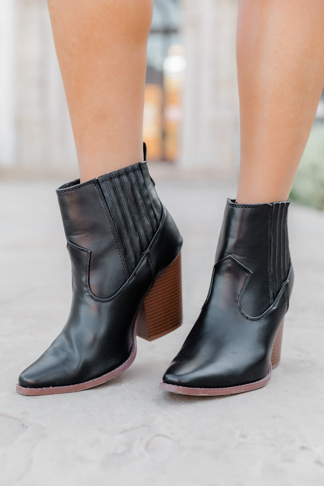 Pointed best sale western boots