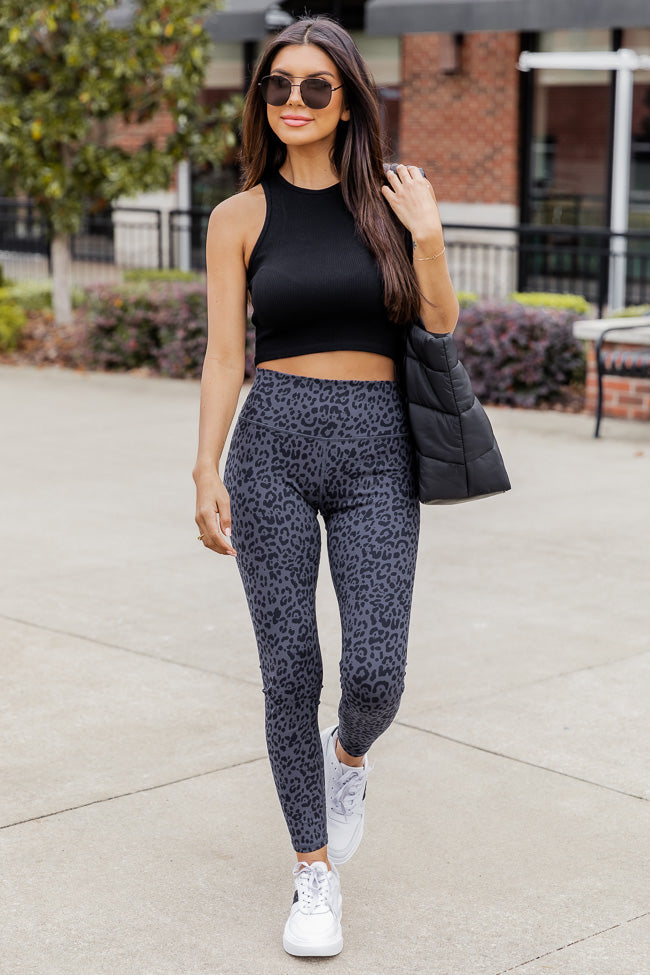 Athleisure & Workout Outfit Ideas | The Girl in the Yellow Dress | Animal  print leggings outfit, Outfits with leggings, Printed leggings outfit